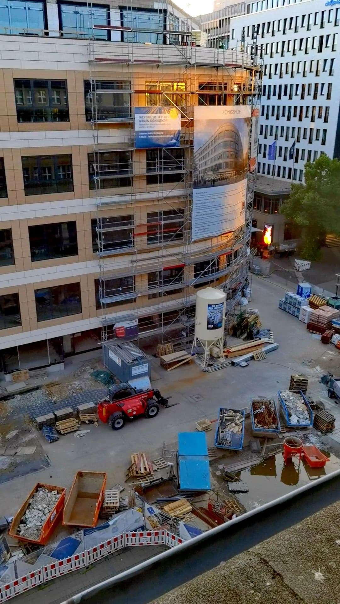 Image rezension-zu-clemens-meyer-der-untergang-der-akschn-gmbh